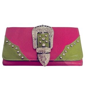 rustic couture wallet ! Vintage